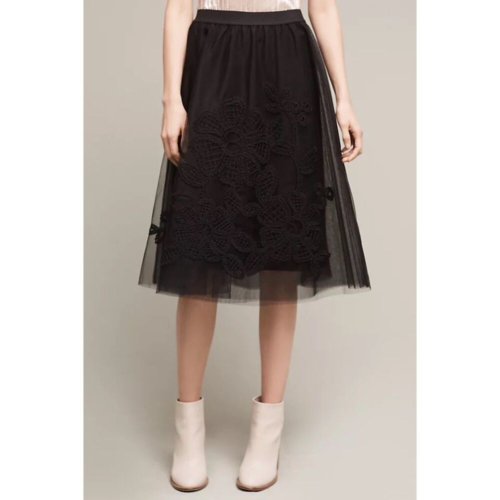 Anthropologie Maeve Fleurs du Nuit Embroidered Tulle Skirt Black Size Small EUC - Picture 3 of 13